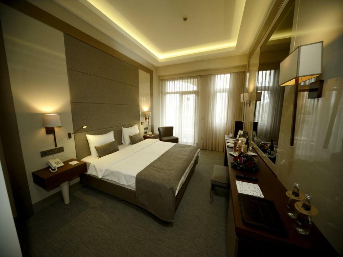 เดอะ ไซน์ ไซล์ โฮเต็ล แอนด์ สปา Hotel ซิเล ภายนอก รูปภาพ