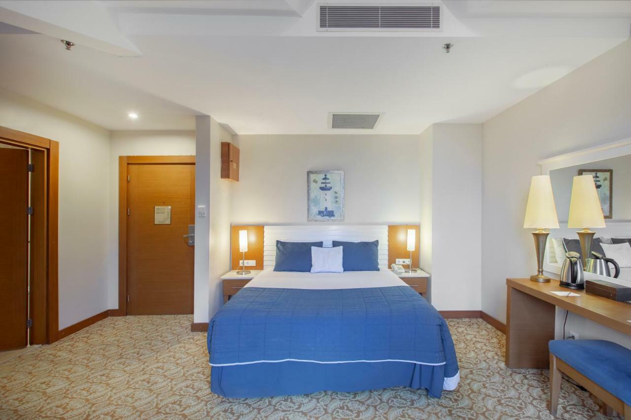 เดอะ ไซน์ ไซล์ โฮเต็ล แอนด์ สปา Hotel ซิเล ภายนอก รูปภาพ